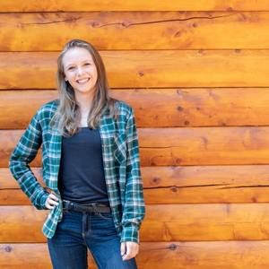 Meet your Posher, Mayanna